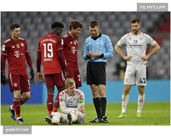 云达不莱梅0-0闷平斯图加特，比赛缺乏有效纵深传递场面沉闷